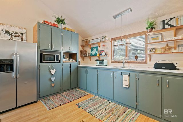 19402 Steadham Lane, Robertsdale, AL 36567