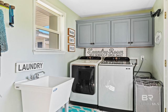 19402 Steadham Lane, Robertsdale, AL 36567