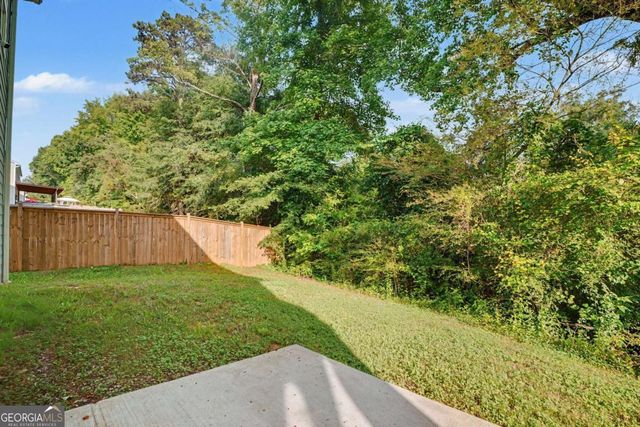 477 Starbuck Parkway, Pendergrass, GA 30567
