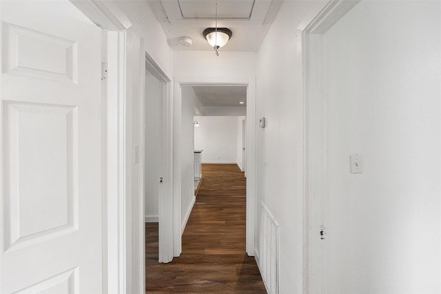 9005 Gabriel Street, Houston, TX 77063