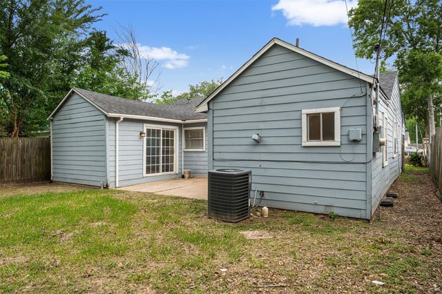 9005 Gabriel Street, Houston, TX 77063