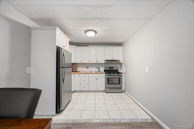 2035 Central Park Avenue 2H, Yonkers, NY 10710