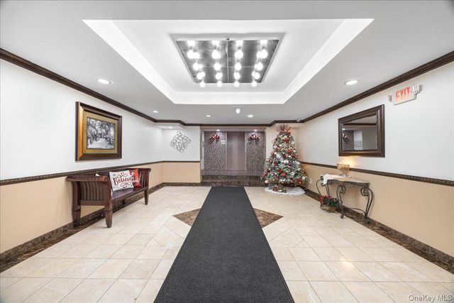 2035 Central Park Avenue 2H, Yonkers, NY 10710