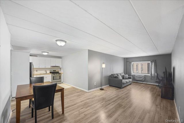 2035 Central Park Avenue 2H, Yonkers, NY 10710