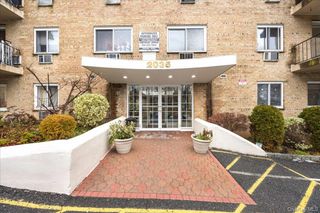 2035 Central Park Avenue 2H, Yonkers, NY 10710