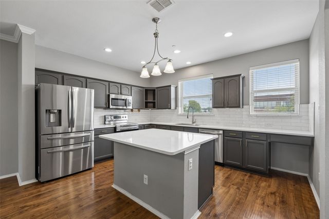 2126 Mcparland Court, Carrollton, TX 75006