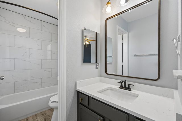 2126 Mcparland Court, Carrollton, TX 75006