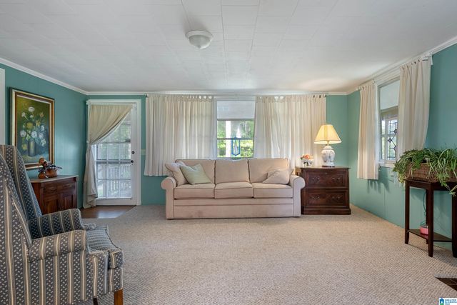 105 3RD AVENUE, Shelby, AL 35143