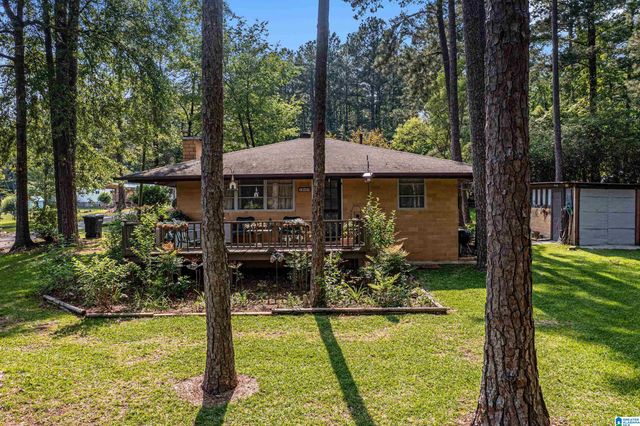 105 3RD AVENUE, Shelby, AL 35143