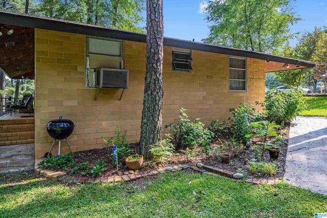 105 3RD AVENUE, Shelby, AL 35143