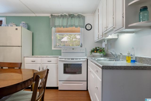 105 3RD AVENUE, Shelby, AL 35143