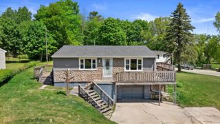 959 Laduron DRIVE, Mishicot, WI 54228