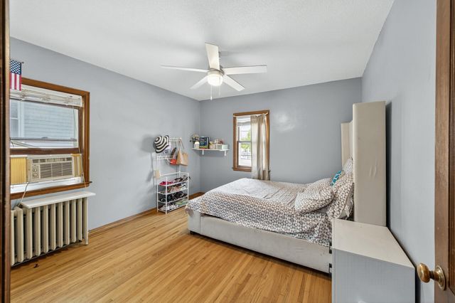 242 Annapolis Street W, West Saint Paul, MN 55118