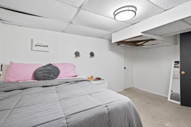 242 Annapolis Street W, West Saint Paul, MN 55118