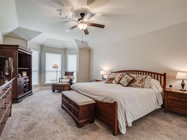 927 Fox Drive, Choctaw, OK 73020