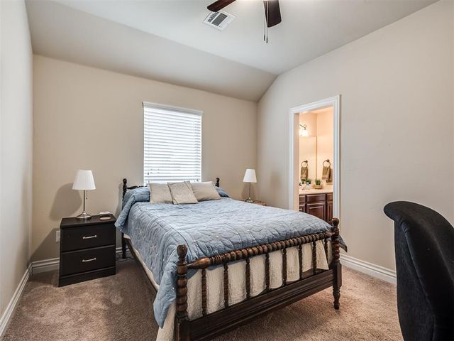 927 Fox Drive, Choctaw, OK 73020