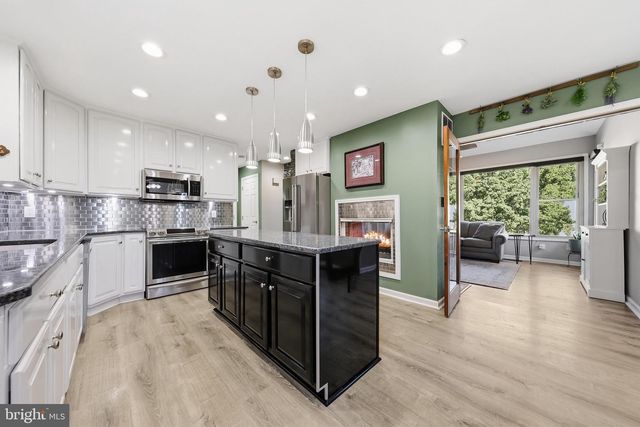 6938 FOX CHASE RD, New Market, MD 21774