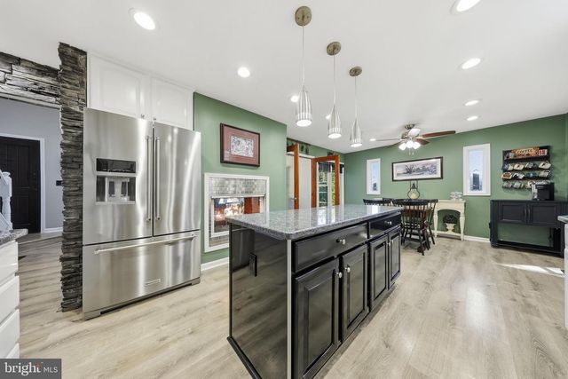 6938 FOX CHASE RD, New Market, MD 21774
