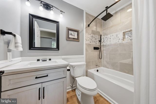 6938 FOX CHASE RD, New Market, MD 21774