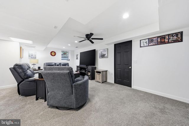 6938 FOX CHASE RD, New Market, MD 21774