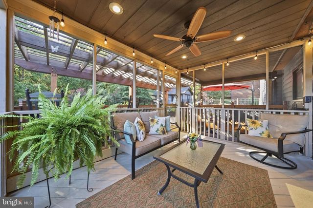 6938 FOX CHASE RD, New Market, MD 21774
