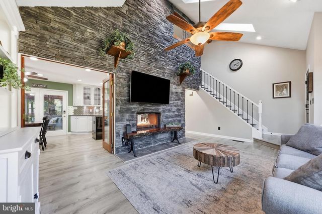 6938 FOX CHASE RD, New Market, MD 21774