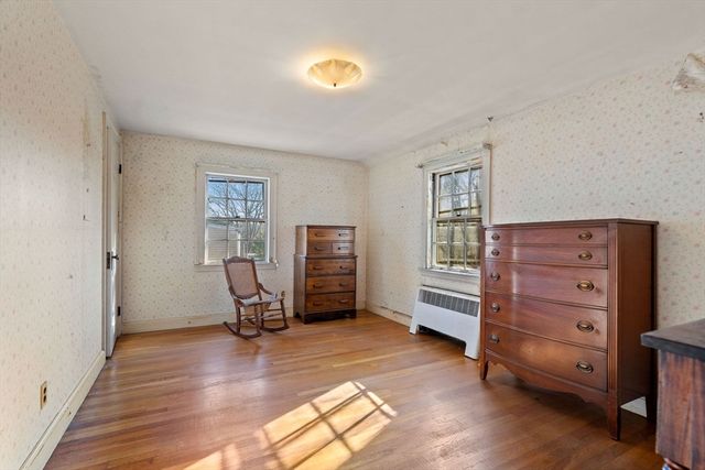 32 Grant Rd, Lynn, MA 01904