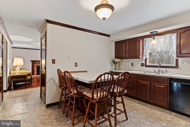 76 SHERWOOD CIRCLE, Enola, PA 17025