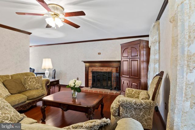 76 SHERWOOD CIRCLE, Enola, PA 17025