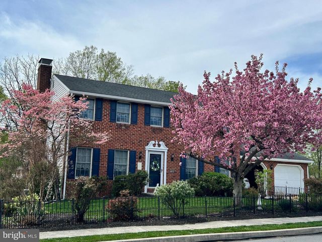 76 SHERWOOD CIRCLE, Enola, PA 17025