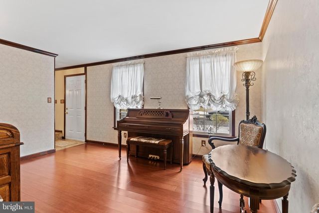 76 SHERWOOD CIRCLE, Enola, PA 17025