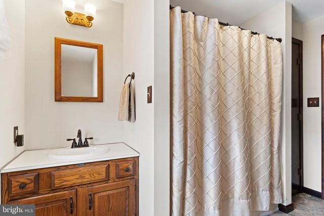 76 SHERWOOD CIRCLE, Enola, PA 17025