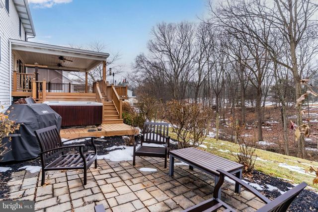 76 SHERWOOD CIRCLE, Enola, PA 17025