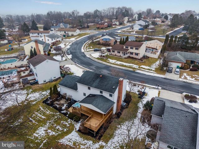 76 SHERWOOD CIRCLE, Enola, PA 17025