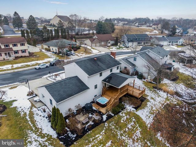 76 SHERWOOD CIRCLE, Enola, PA 17025