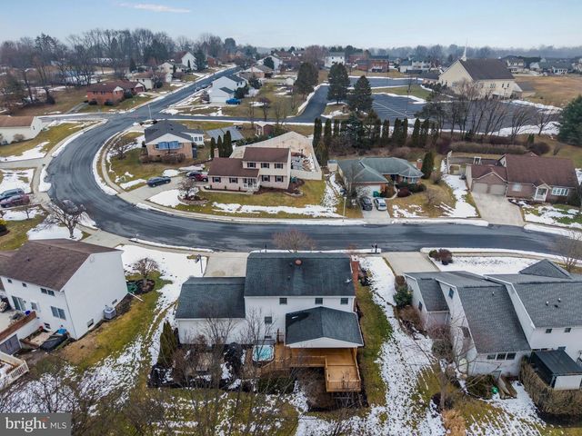 76 SHERWOOD CIRCLE, Enola, PA 17025