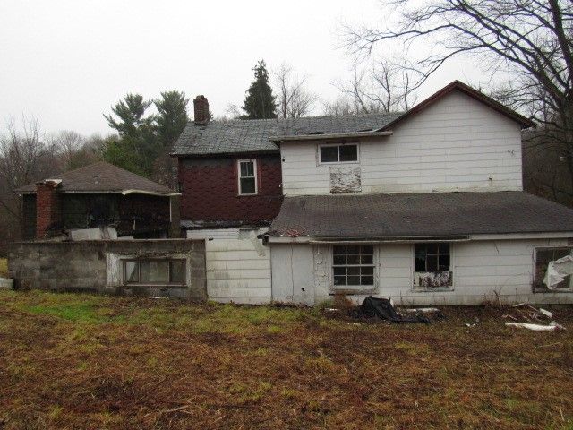 1047 Cinder Road, Dunbar Twp, PA 15431