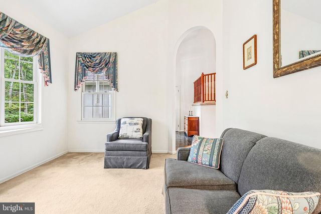 149 HOOTON RD, Mt Laurel, NJ 08054