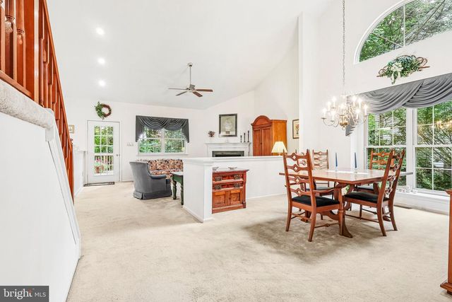149 HOOTON RD, Mt Laurel, NJ 08054
