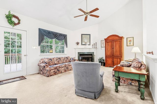 149 HOOTON RD, Mt Laurel, NJ 08054