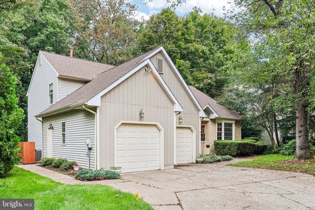 149 HOOTON RD, Mt Laurel, NJ 08054
