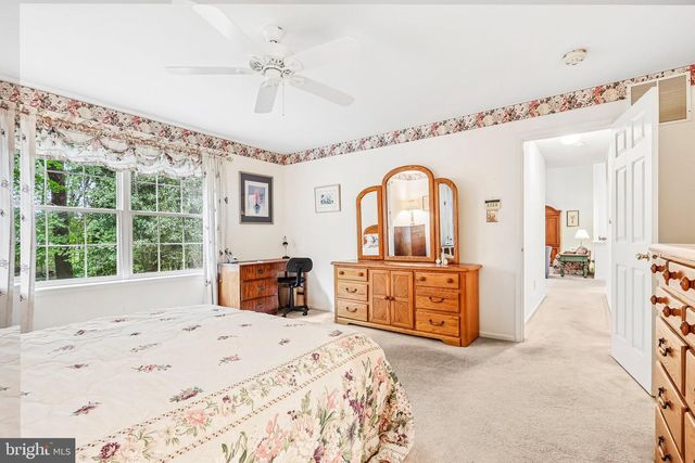 149 HOOTON RD, Mt Laurel, NJ 08054