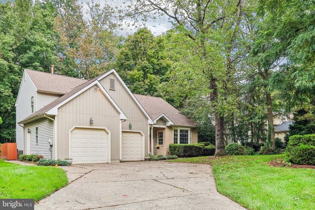 149 HOOTON RD, Mt Laurel, NJ 08054