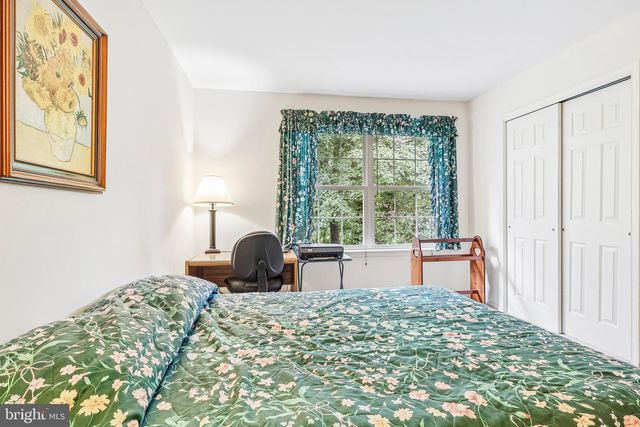 149 HOOTON RD, Mt Laurel, NJ 08054
