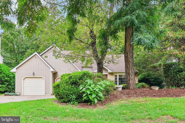 149 HOOTON RD, Mt Laurel, NJ 08054