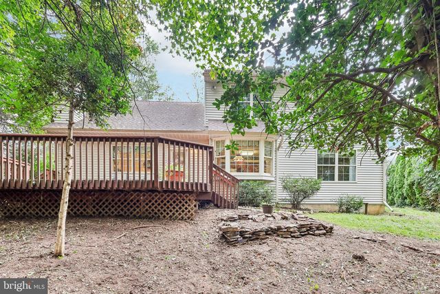 149 HOOTON RD, Mt Laurel, NJ 08054