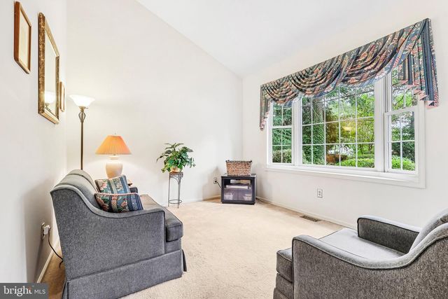 149 HOOTON RD, Mt Laurel, NJ 08054