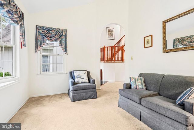 149 HOOTON RD, Mt Laurel, NJ 08054