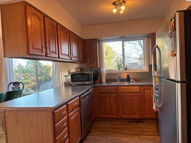 135 NW Robert St, Pullman, WA 99163