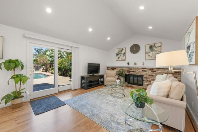 5274 Sunny Orchard Lane, San Jose, CA 95135